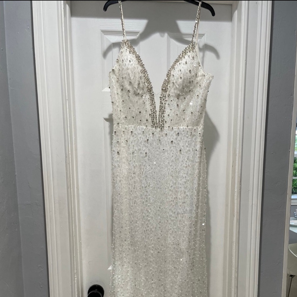 Beautiful Mac Duggal white evening gown